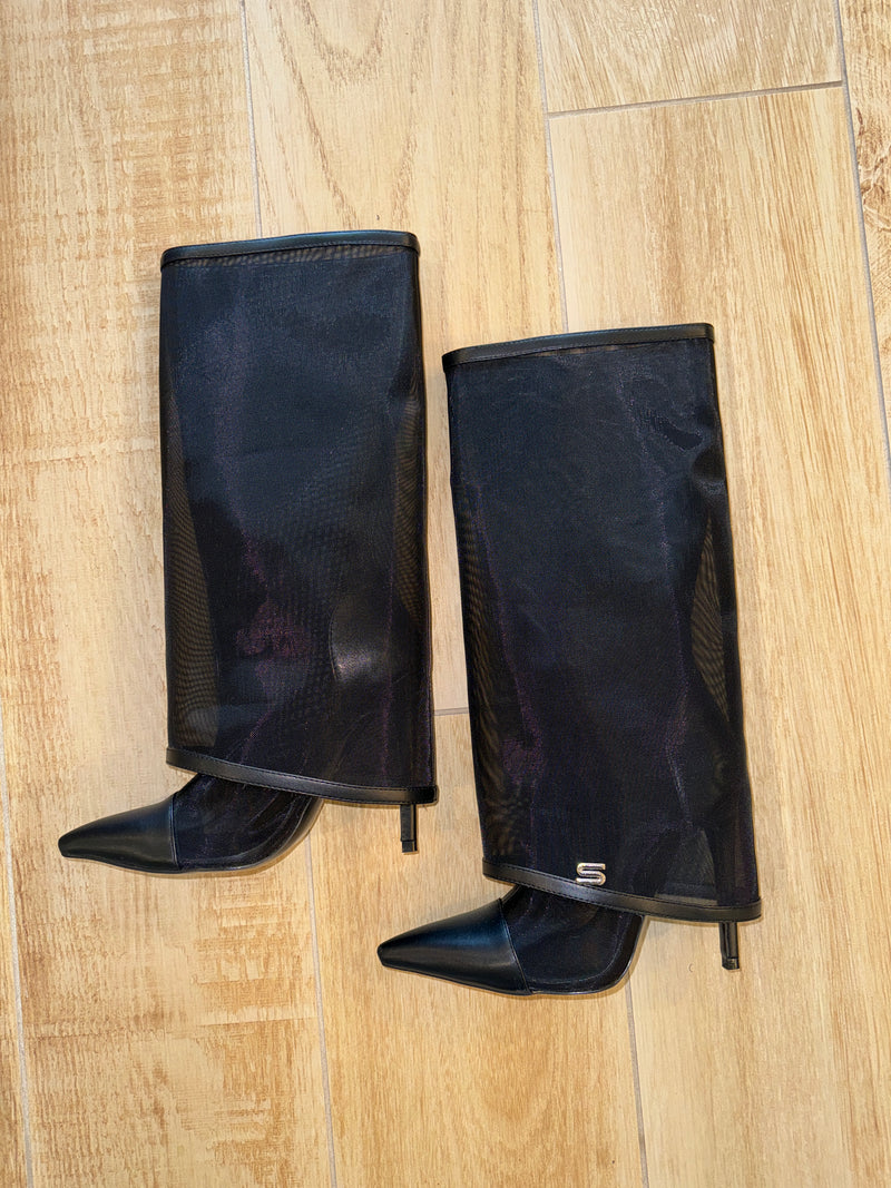Mesh Boot Black /Size Up 1-2 sizes