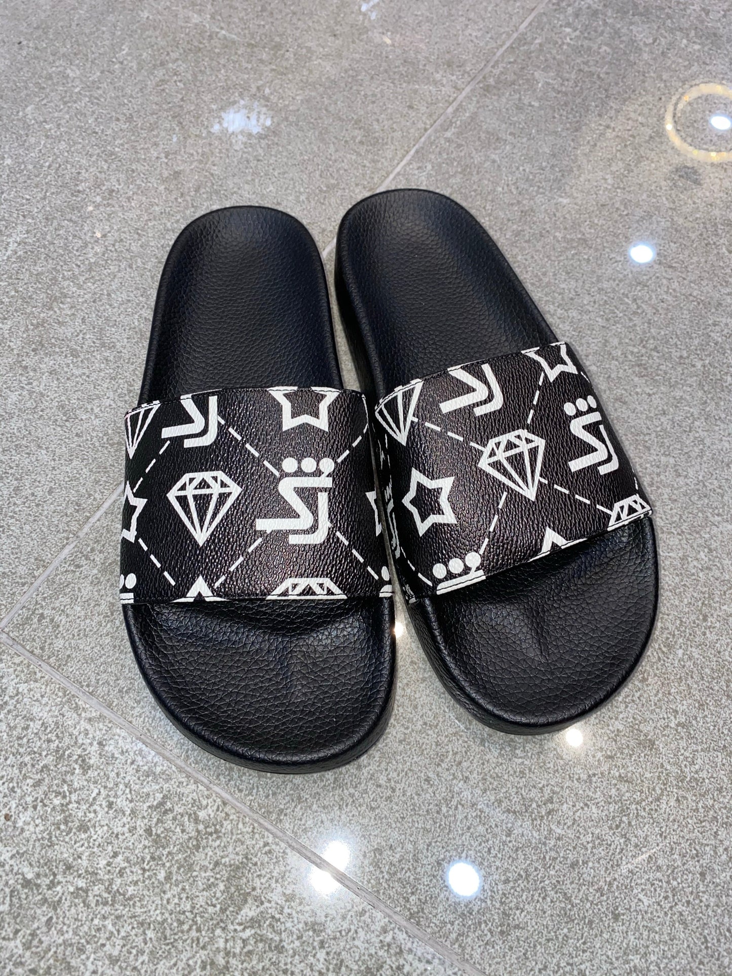 SJ Monogram Slides Black